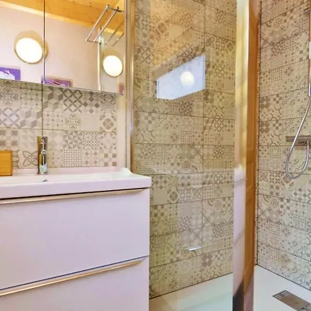 펜션 Maison Chaleureuse A Avec Vue Sur Montagnes *